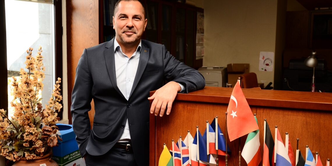 Öztürk: Yüzümüzü Denize Dönmeliyiz