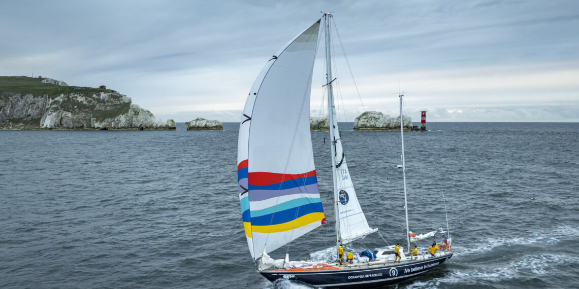 Türk Bayrağı Dünya Denizlerinde Dalgalandı