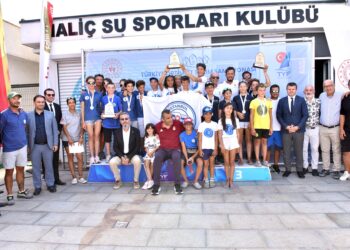 Optimistte Şampiyon İstanbul Yelken