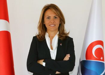 TYF’de Özlem Akdurak Yeniden Başkan Seçildi
