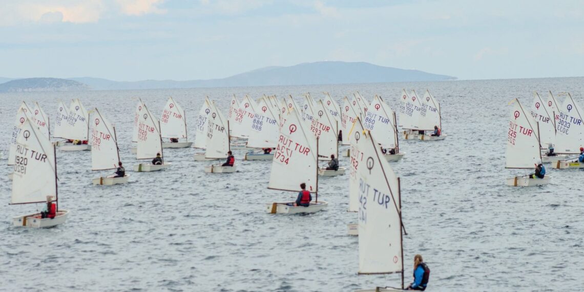 JUNİOR kategorisi ikinci gün yarışlarından kareler.  