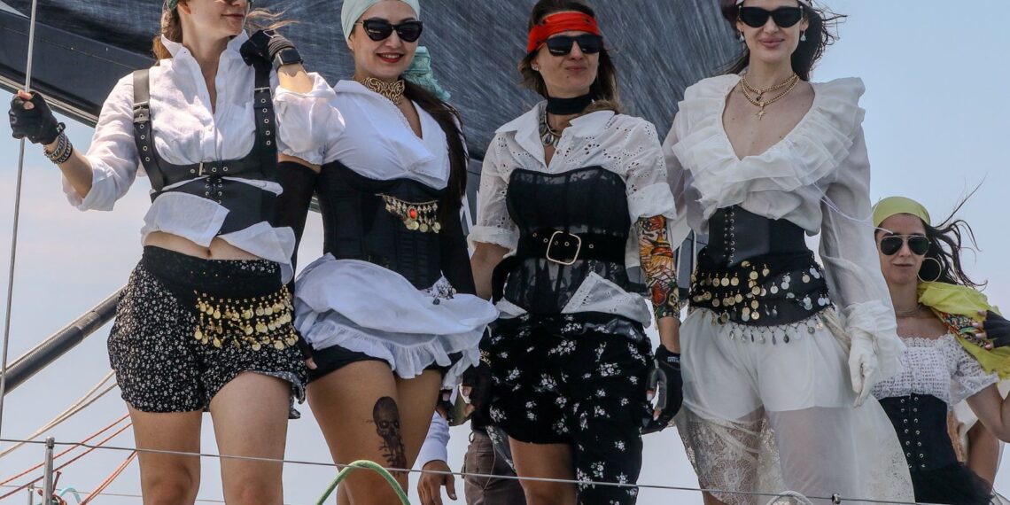 En Yaratıcı Ekip Ödülü “Korsanlar”a Gitti