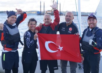 Varol Hepağuşlar: “Denizde engel tanımadım, hedefim Deaflympics”