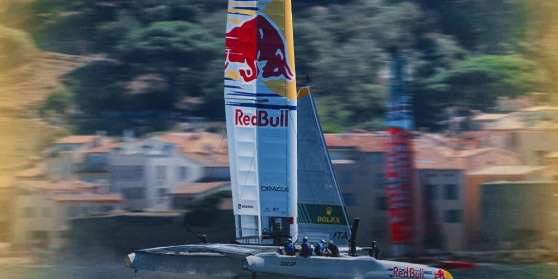 Red Bull SailGP, Saint-Tropez’de İlk Yarış Zaferini Kutladı
