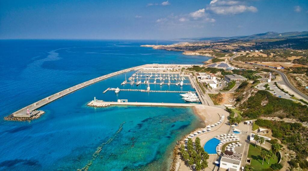 Denizci Diyarı Arkın Karpas Gate Marina