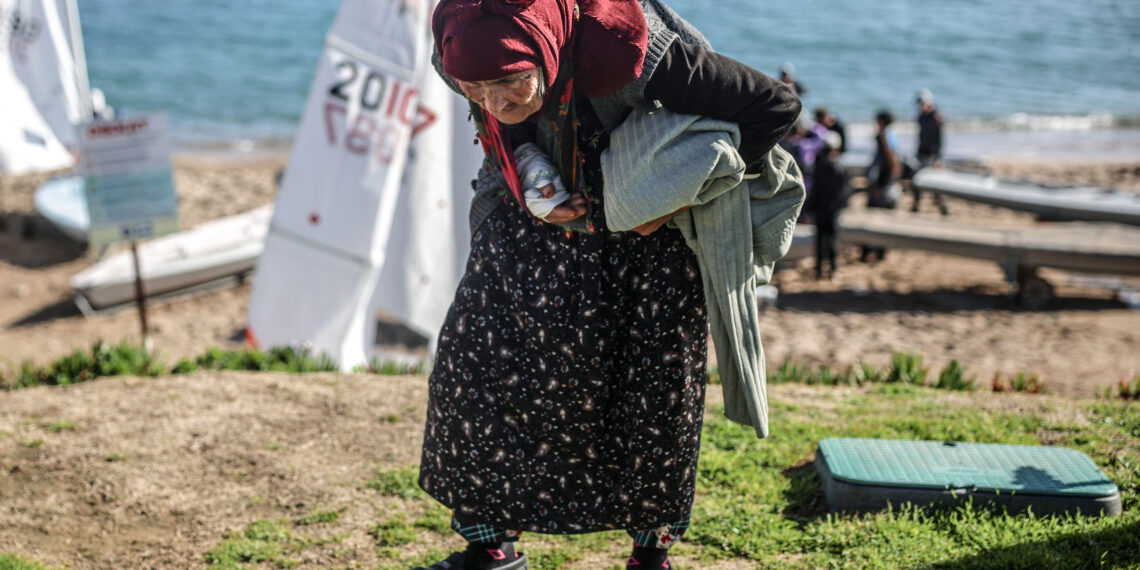 Didim’de Yelken Heyecanı: 7’den 70’e Sahilde Büyük Coşku