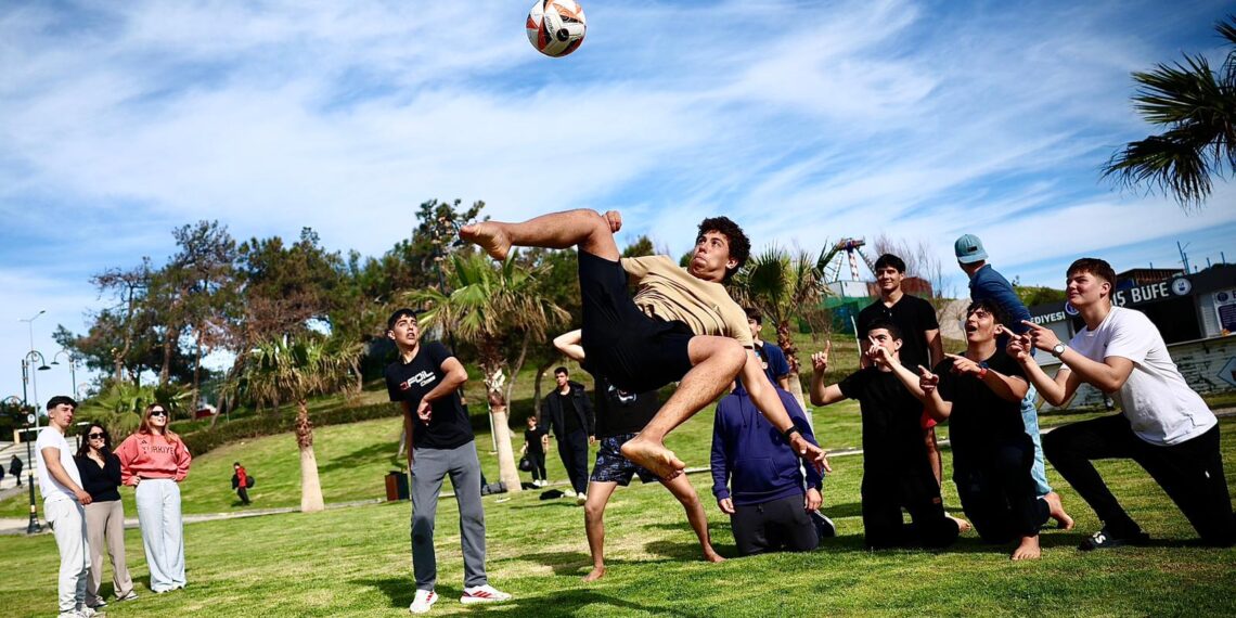 TYF Yelken Ligi 2. Ayak IQ FOIL Türkiye Yeşilay Şampiyonası’nda Üç Gün Geride Kaldı